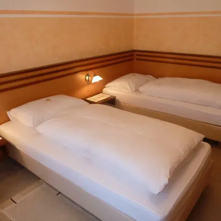 Eisentor Hotel