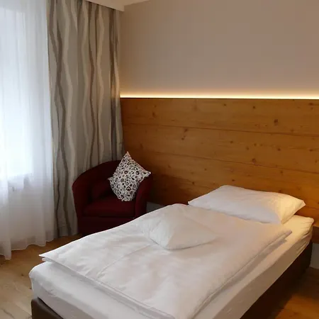 Hotel Eisentor *